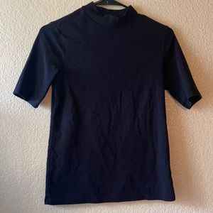 Uniqlo t-shirt